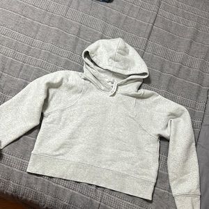 Lululemon Loungeful Cropped Hoodie